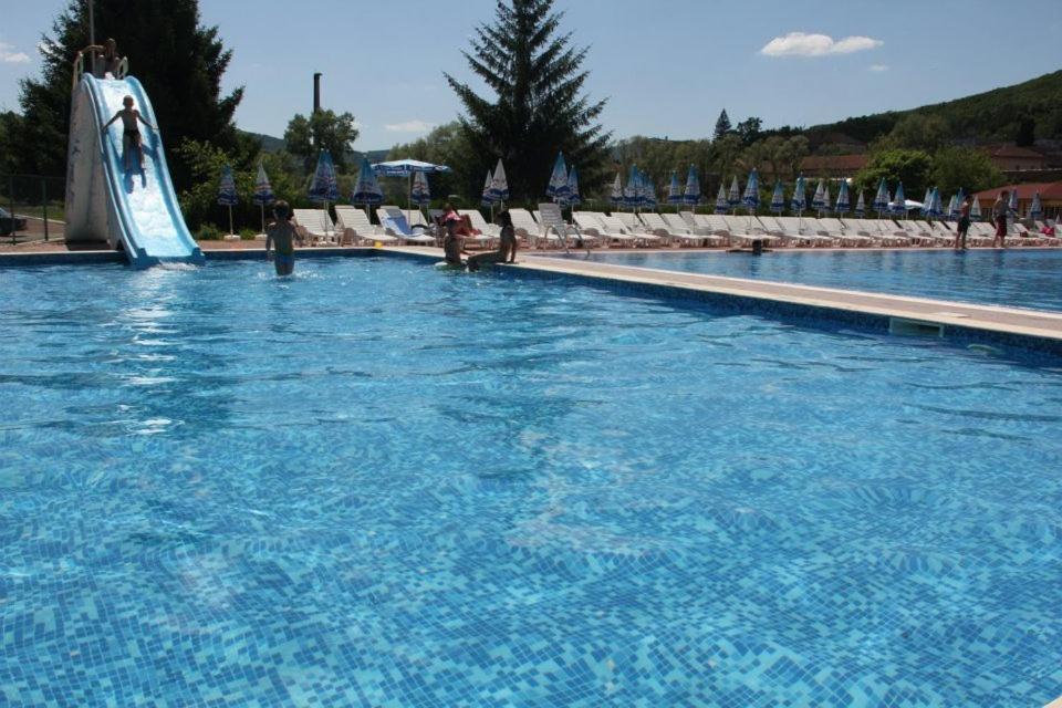 Park Hotel Dryanovo Exterior foto